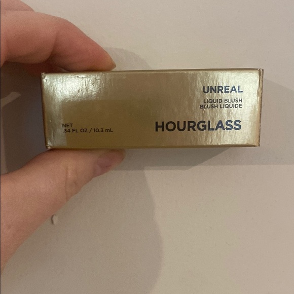 Hourglass Liquid Blush- shade Future - Picture 2 of 2
